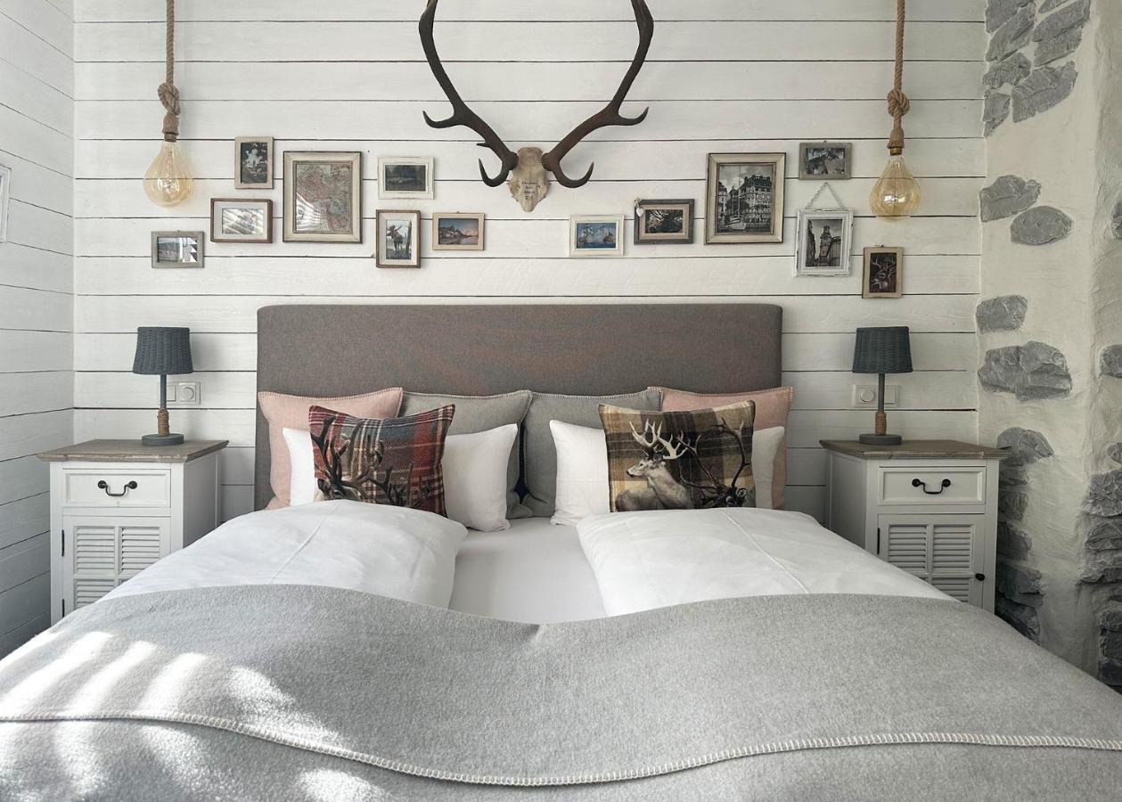 Boutique-Hotel Stadtvilla Hodes フルダ エクステリア 写真